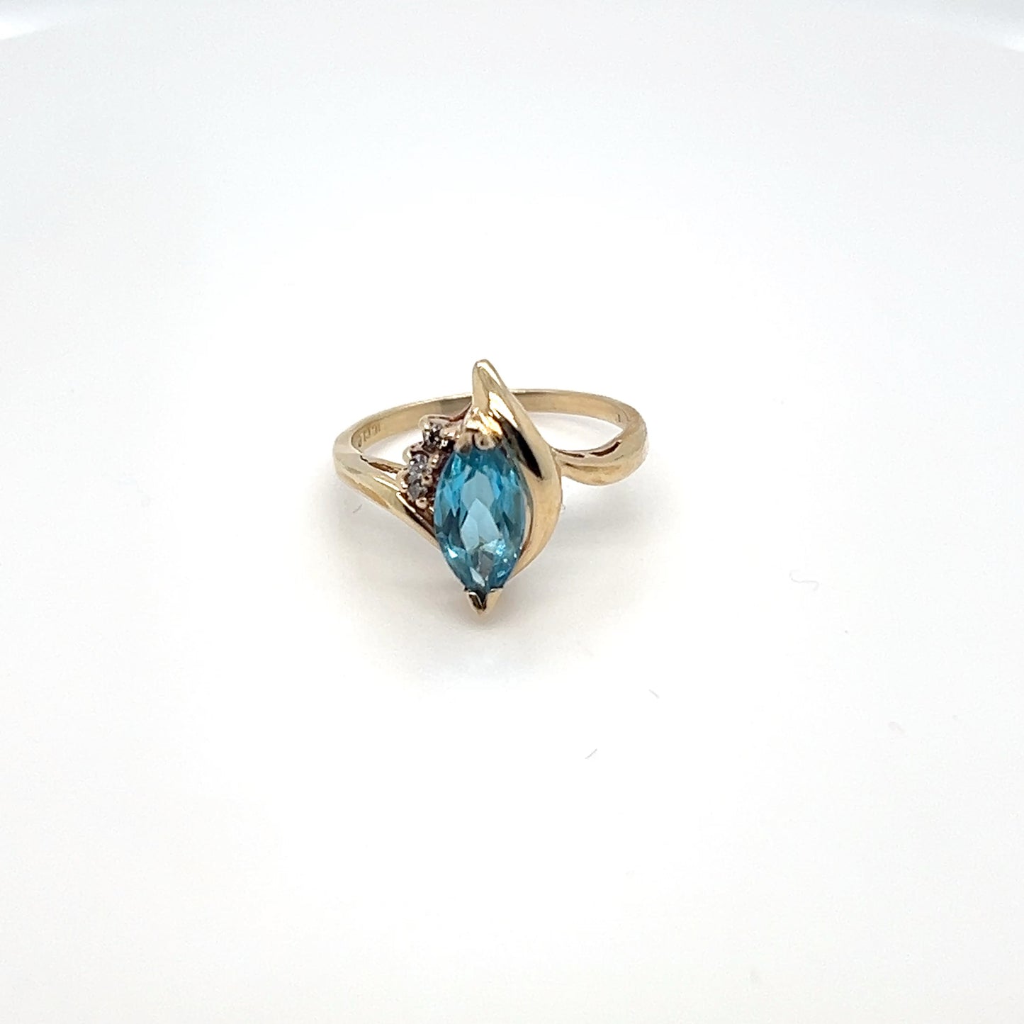 10K Yellow Gold Blue Marquise CZ Ring – Size 5.5